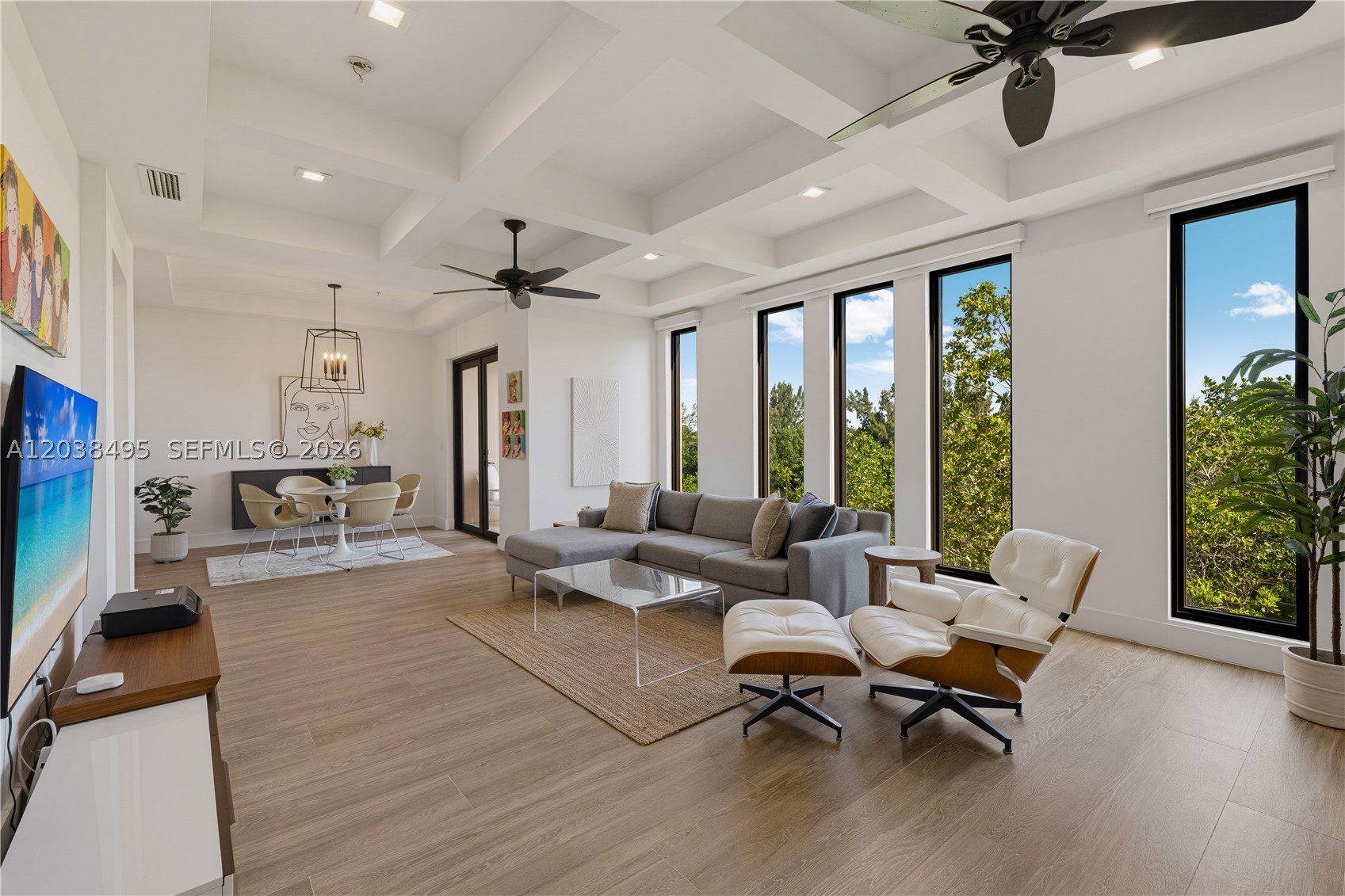 ROYAL HARBOUR YACHT CLUB - Residential