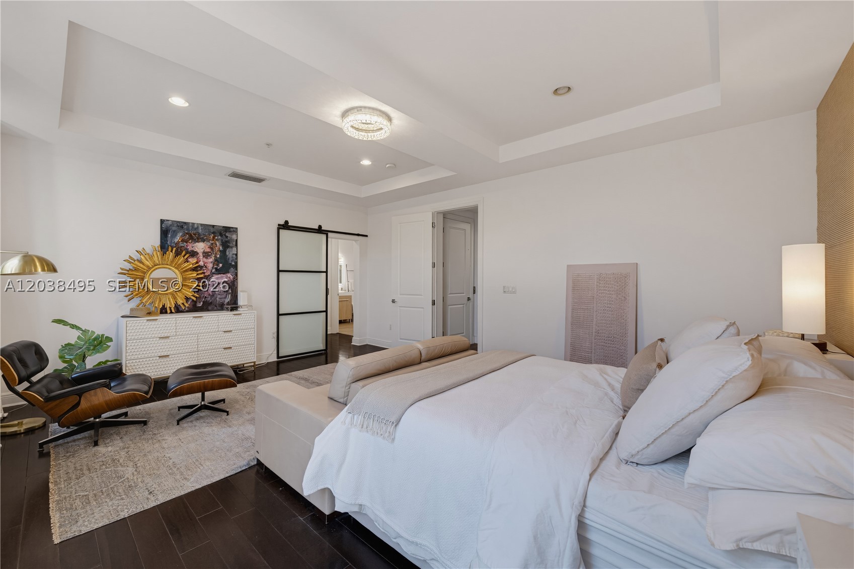 ROYAL HARBOUR YACHT CLUB - Residential
