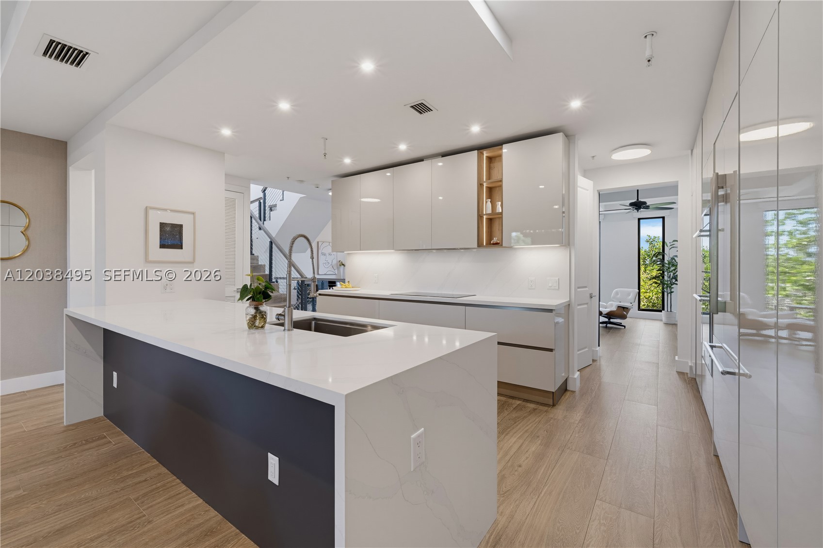 ROYAL HARBOUR YACHT CLUB - Residential