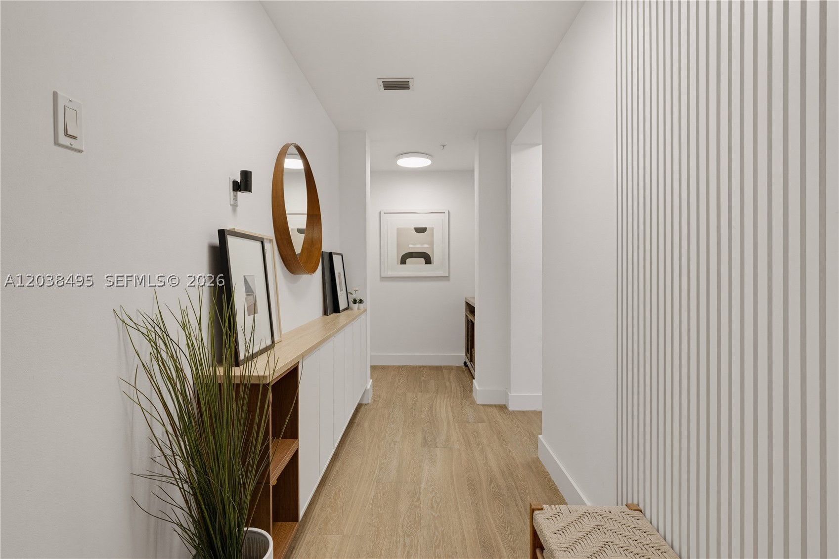 ROYAL HARBOUR YACHT CLUB - Residential