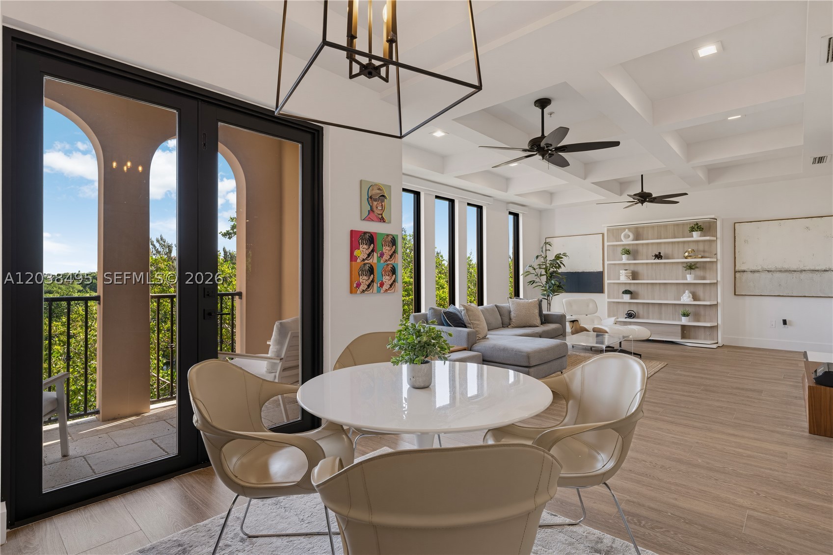ROYAL HARBOUR YACHT CLUB - Residential