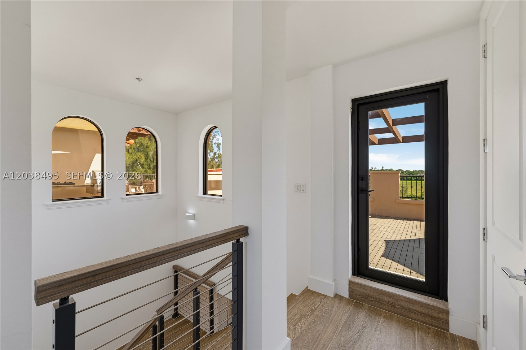 ROYAL HARBOUR YACHT CLUB - Residential