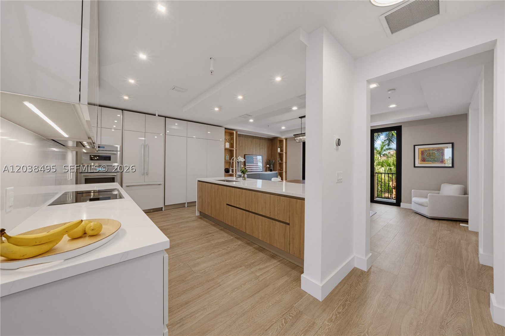 ROYAL HARBOUR YACHT CLUB - Residential