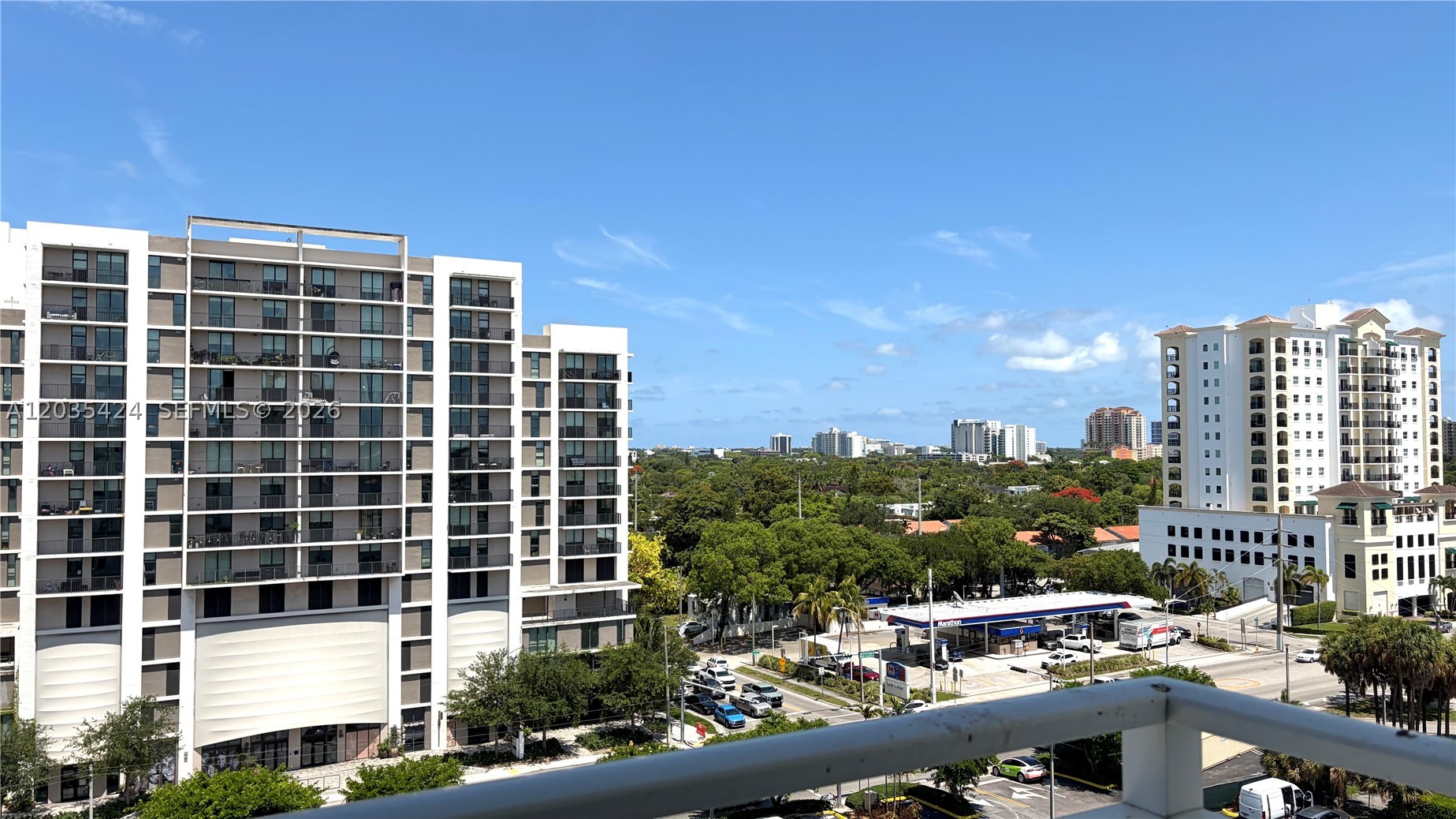 DOUGLAS GRAND CONDO - Residential Lease