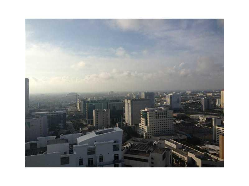 EVERGLADES ON THE BAY NOR - Residential Lease