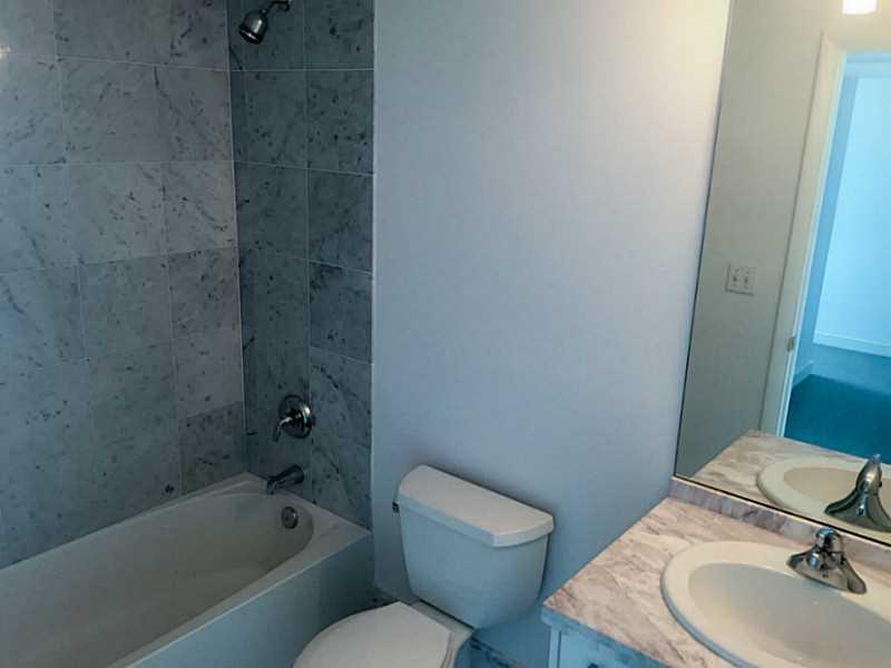 EVERGLADES ON THE BAY NOR - Residential Lease
