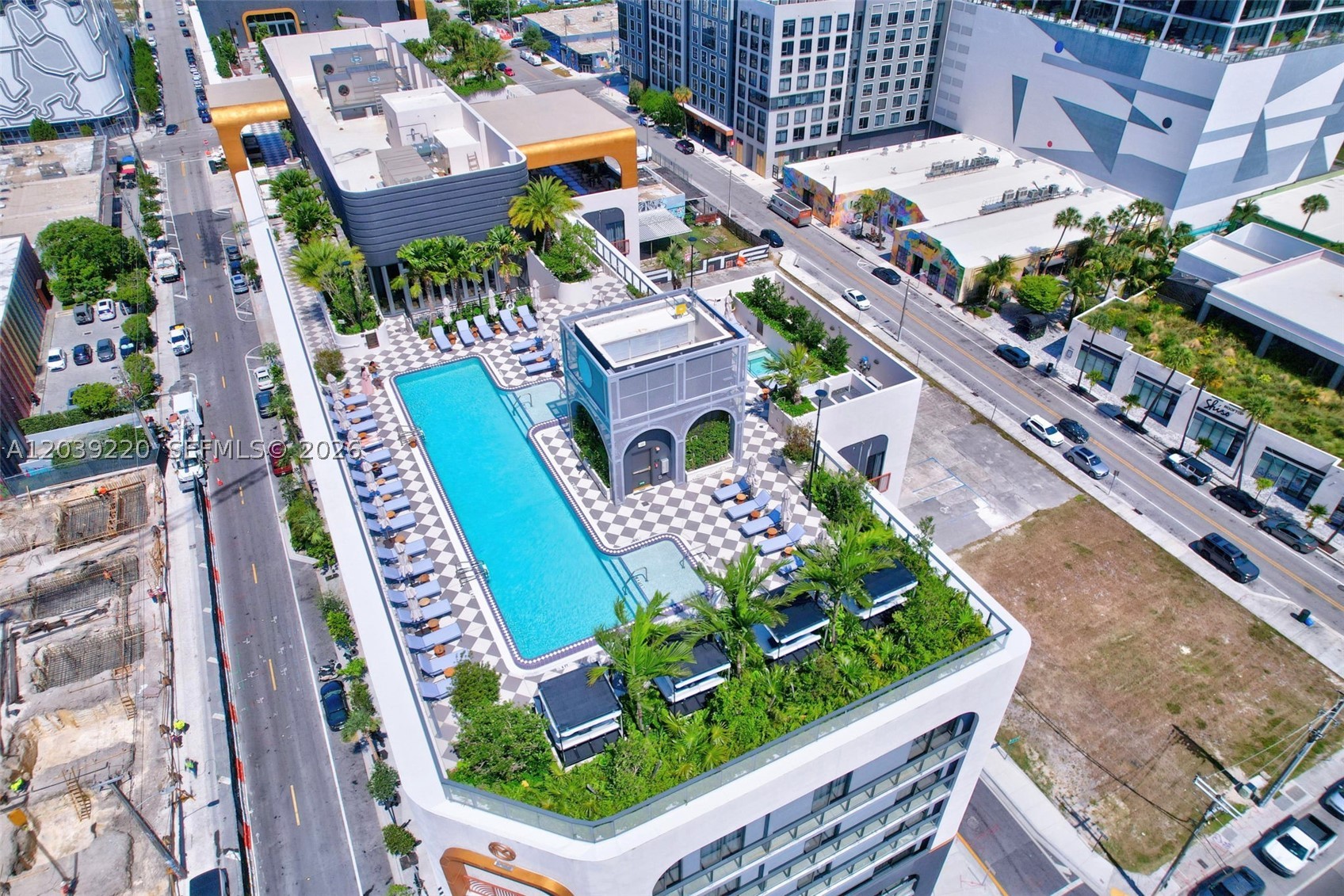 NOMAD WYNWOOD RESIDENCES - Residential
