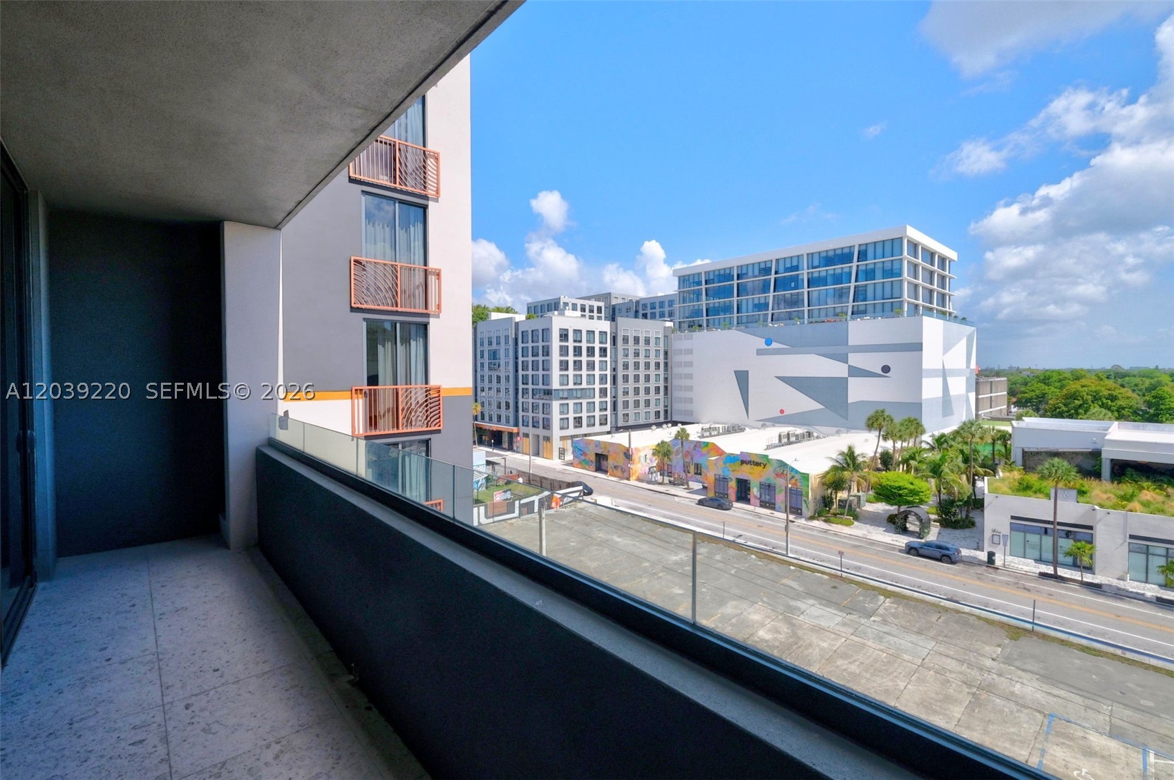 NOMAD WYNWOOD RESIDENCES - Residential