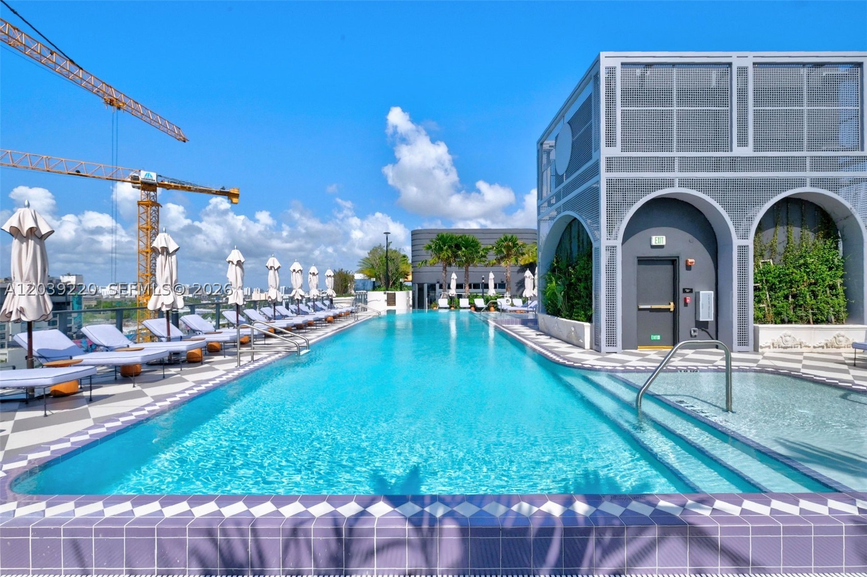 NOMAD WYNWOOD RESIDENCES - Residential