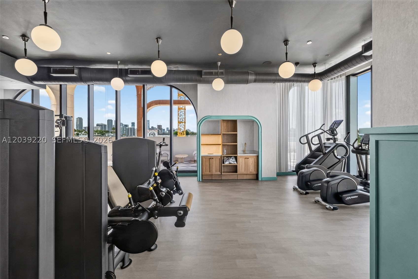 NOMAD WYNWOOD RESIDENCES - Residential