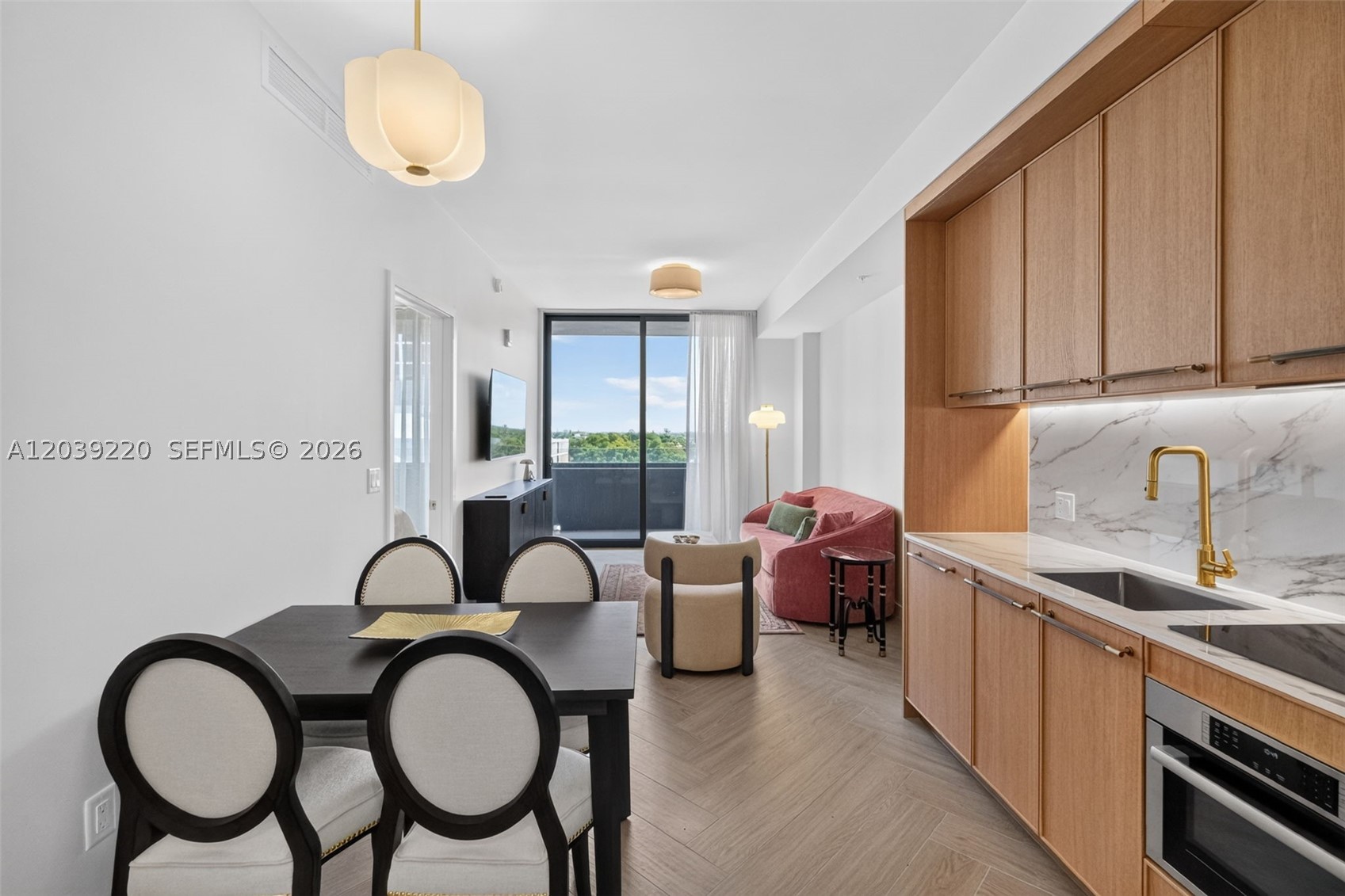 NOMAD WYNWOOD RESIDENCES - Residential