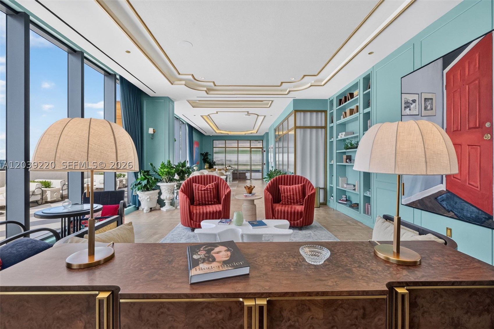 NOMAD WYNWOOD RESIDENCES - Residential