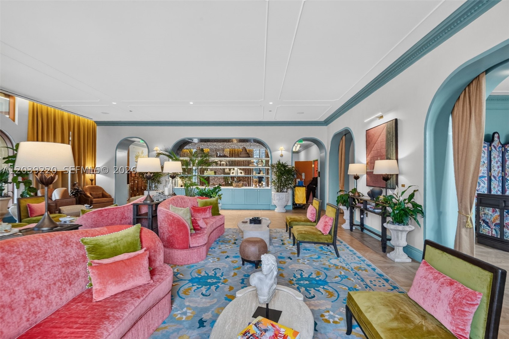 NOMAD WYNWOOD RESIDENCES - Residential