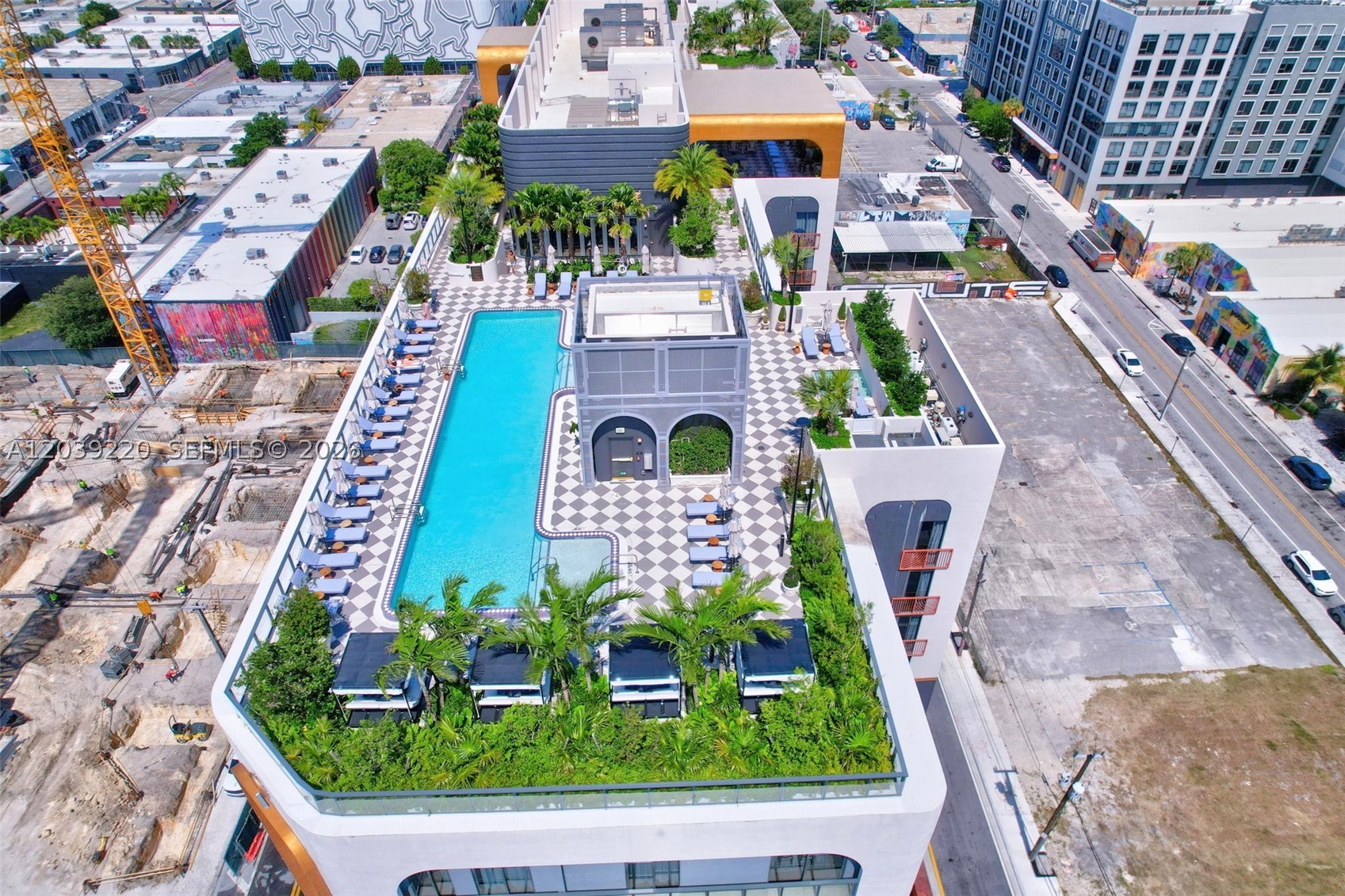 NOMAD WYNWOOD RESIDENCES - Residential