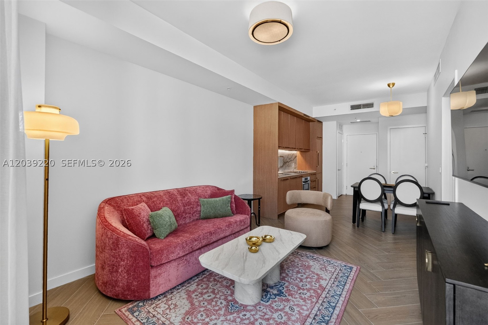 NOMAD WYNWOOD RESIDENCES - Residential