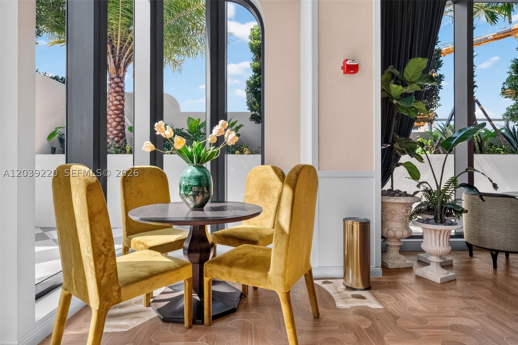 NOMAD WYNWOOD RESIDENCES - Residential