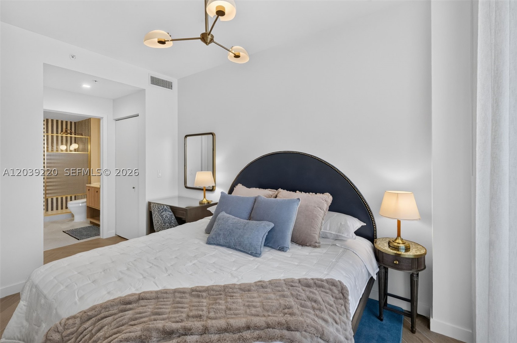 NOMAD WYNWOOD RESIDENCES - Residential