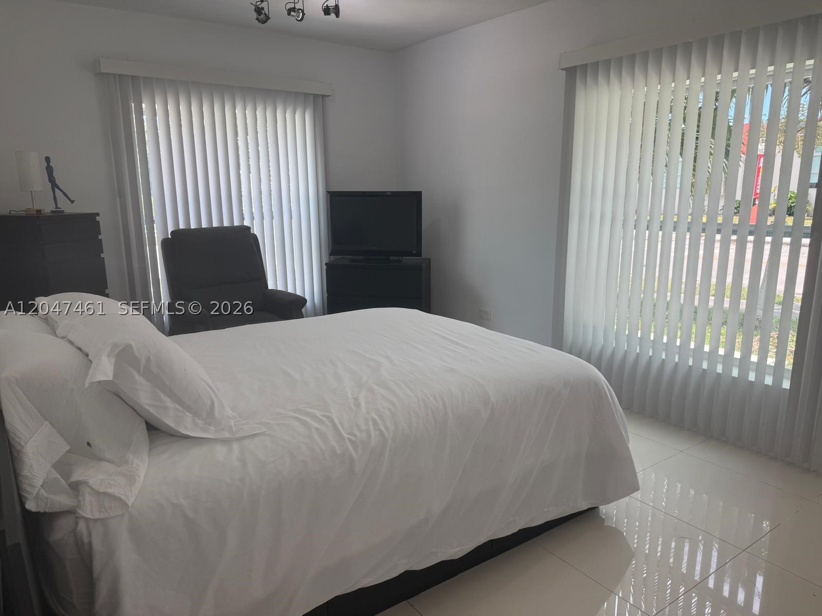 7TH AVENUE HIGHLANDS - Residential