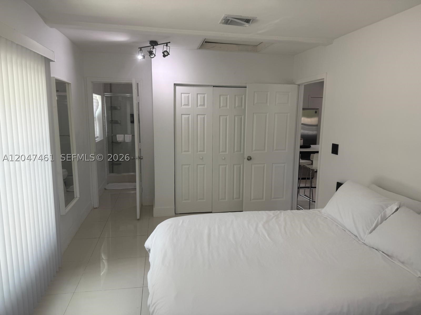7TH AVENUE HIGHLANDS - Residential
