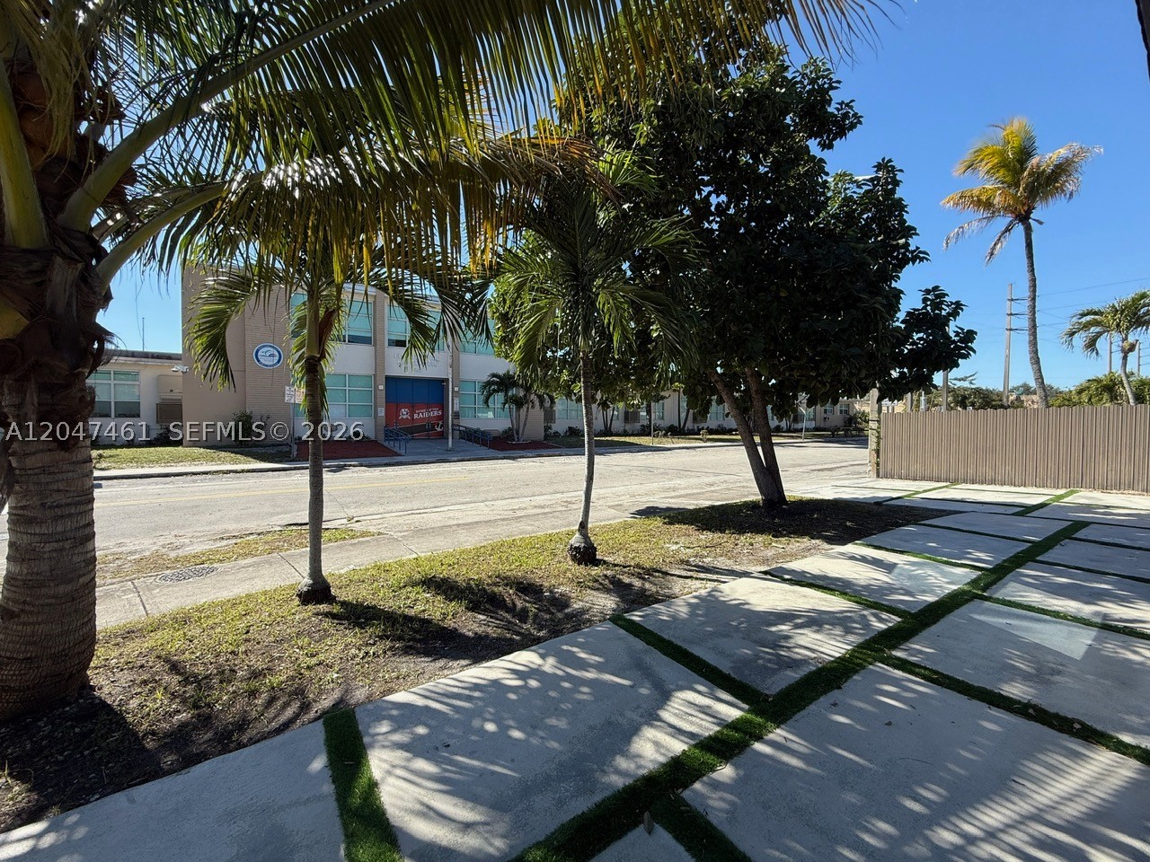 7TH AVENUE HIGHLANDS - Residential