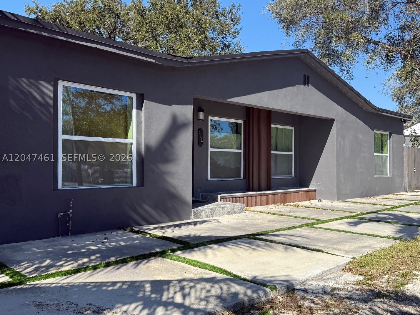 7TH AVENUE HIGHLANDS - Residential