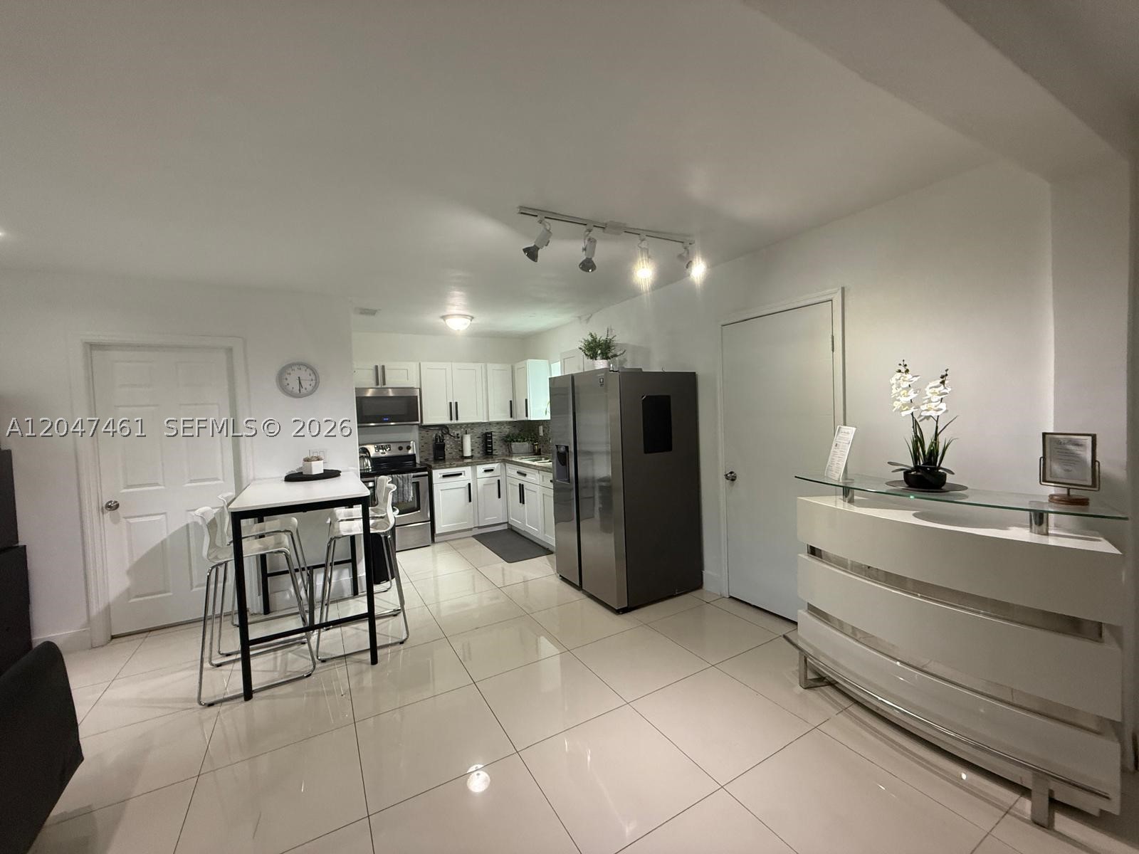 7TH AVENUE HIGHLANDS - Residential