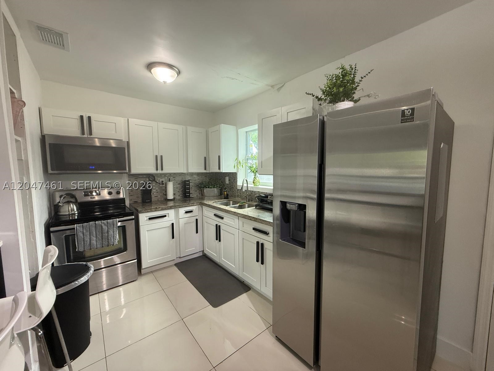 7TH AVENUE HIGHLANDS - Residential