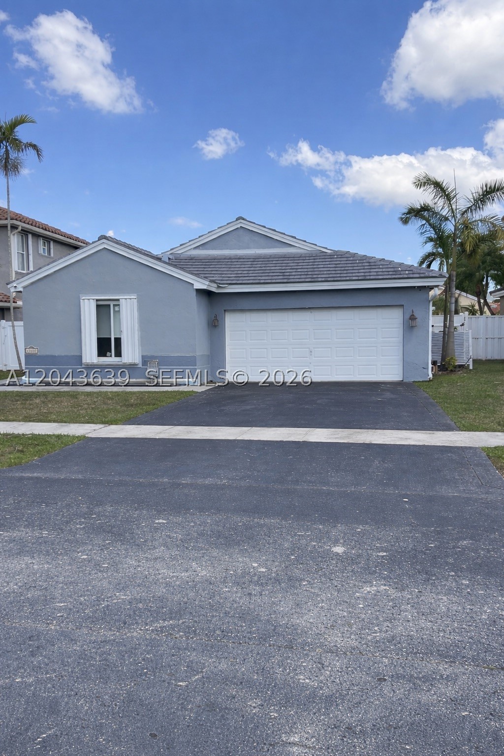 CHAPEL TRAIL II - Residential