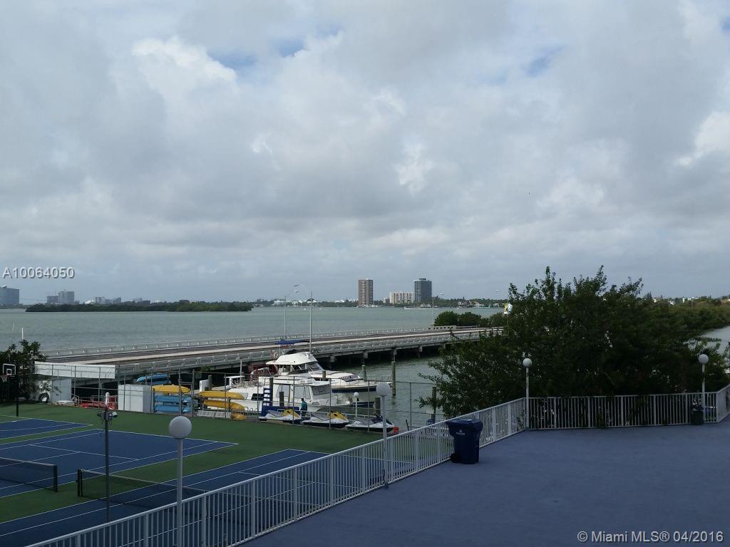 Bayshore Yacht Tennis Clu - Residential Lease