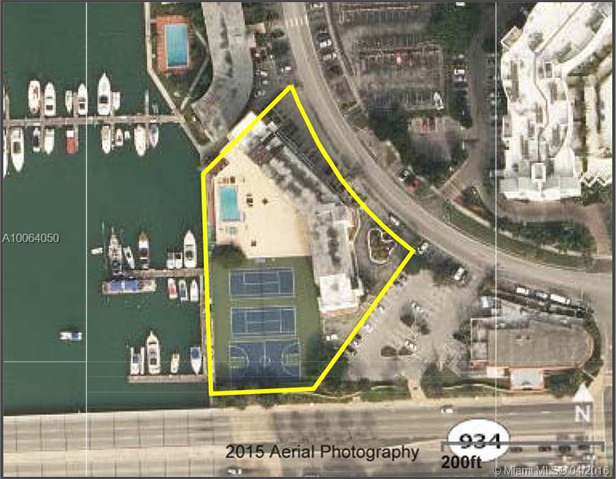 Bayshore Yacht Tennis Clu - Residential Lease