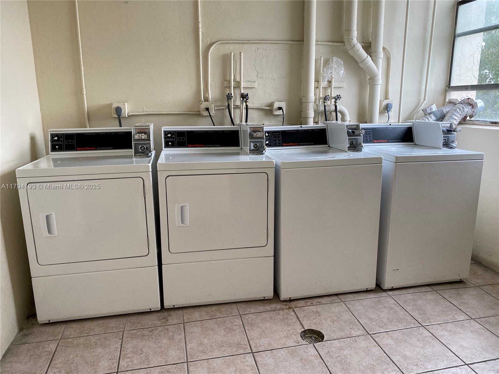 CORAL SPRINGS TOWER CLUB - Residential Lease