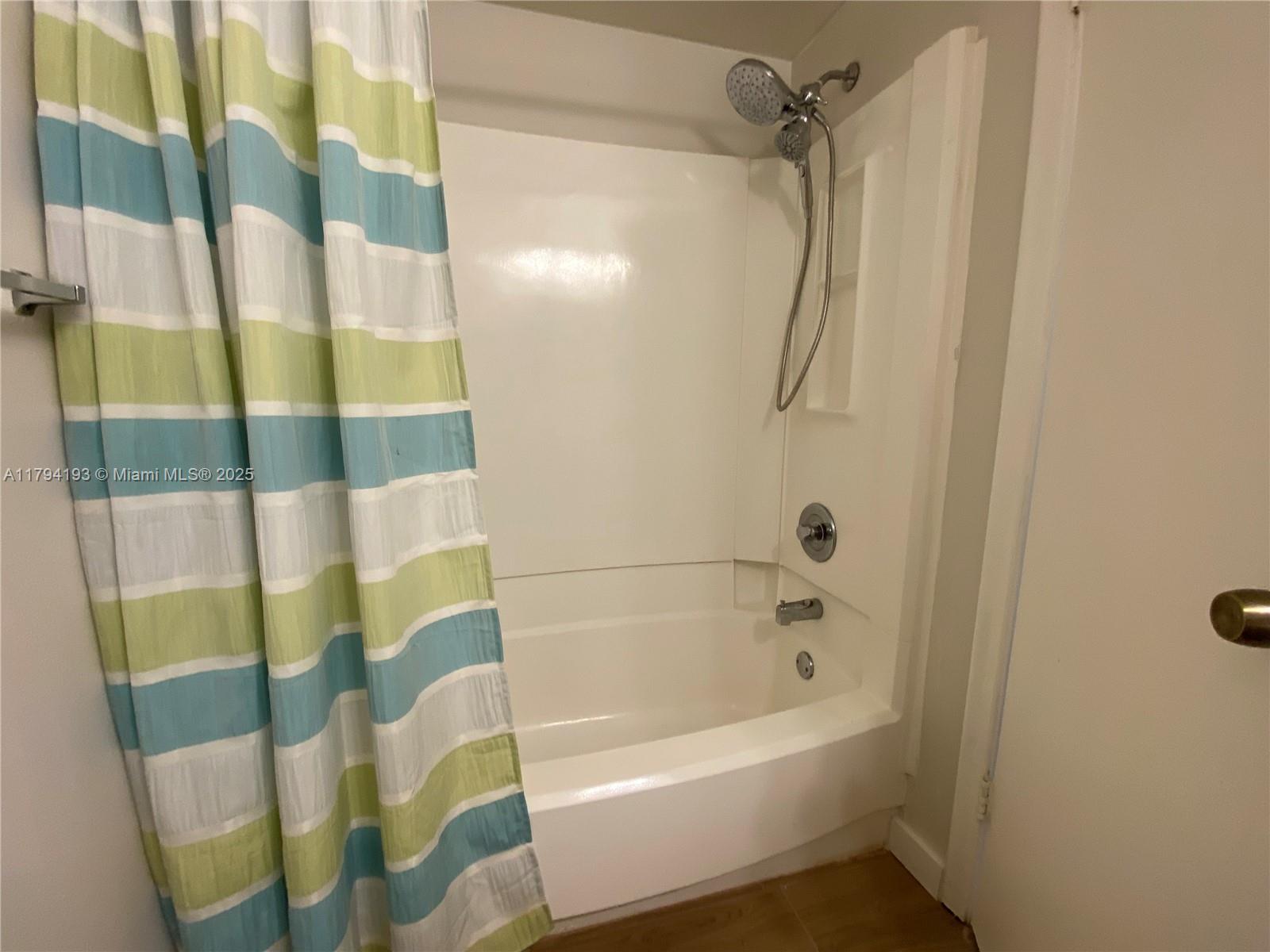 CORAL SPRINGS TOWER CLUB - Residential Lease