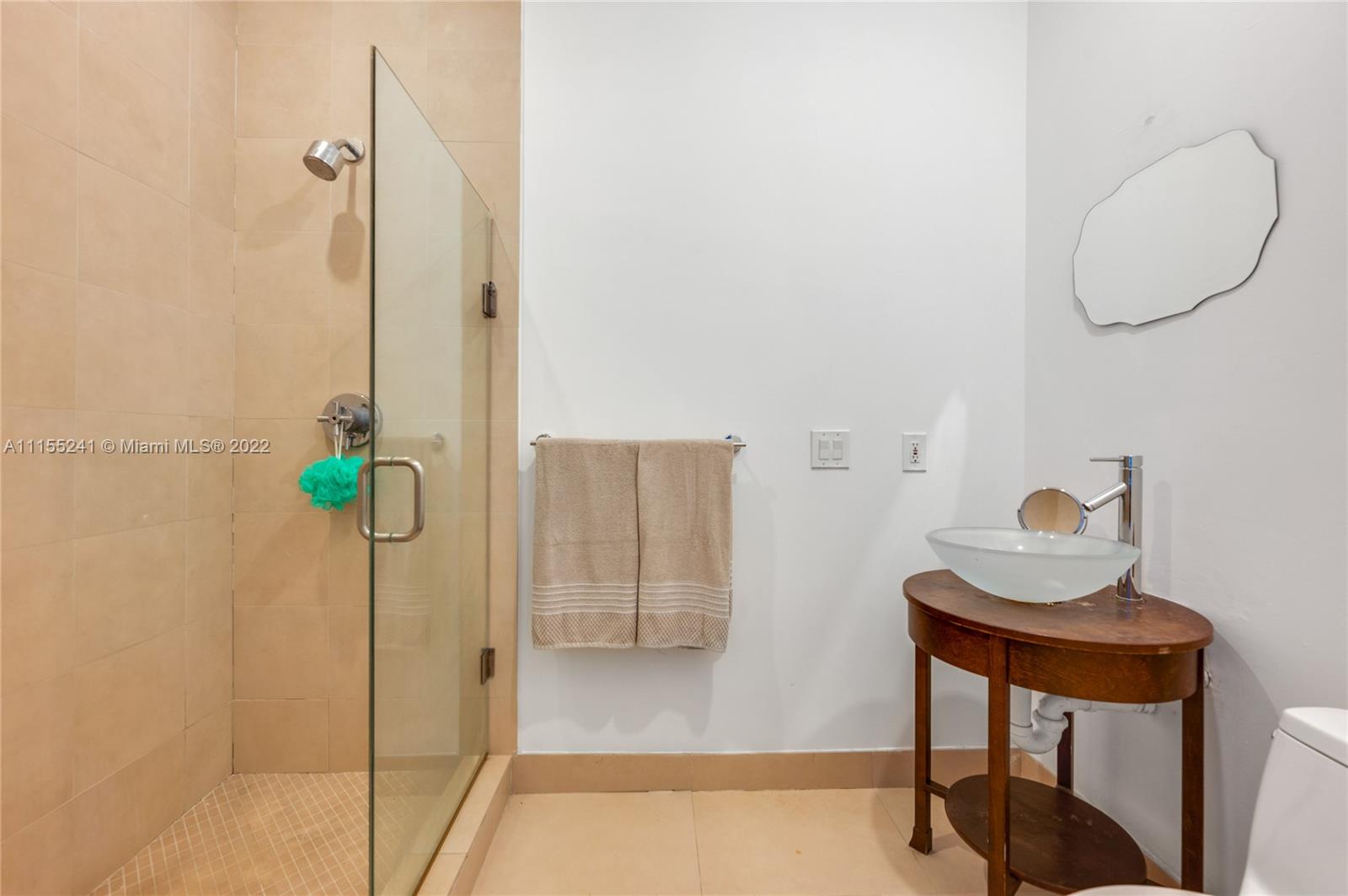 MIAMI SHORES - Residential