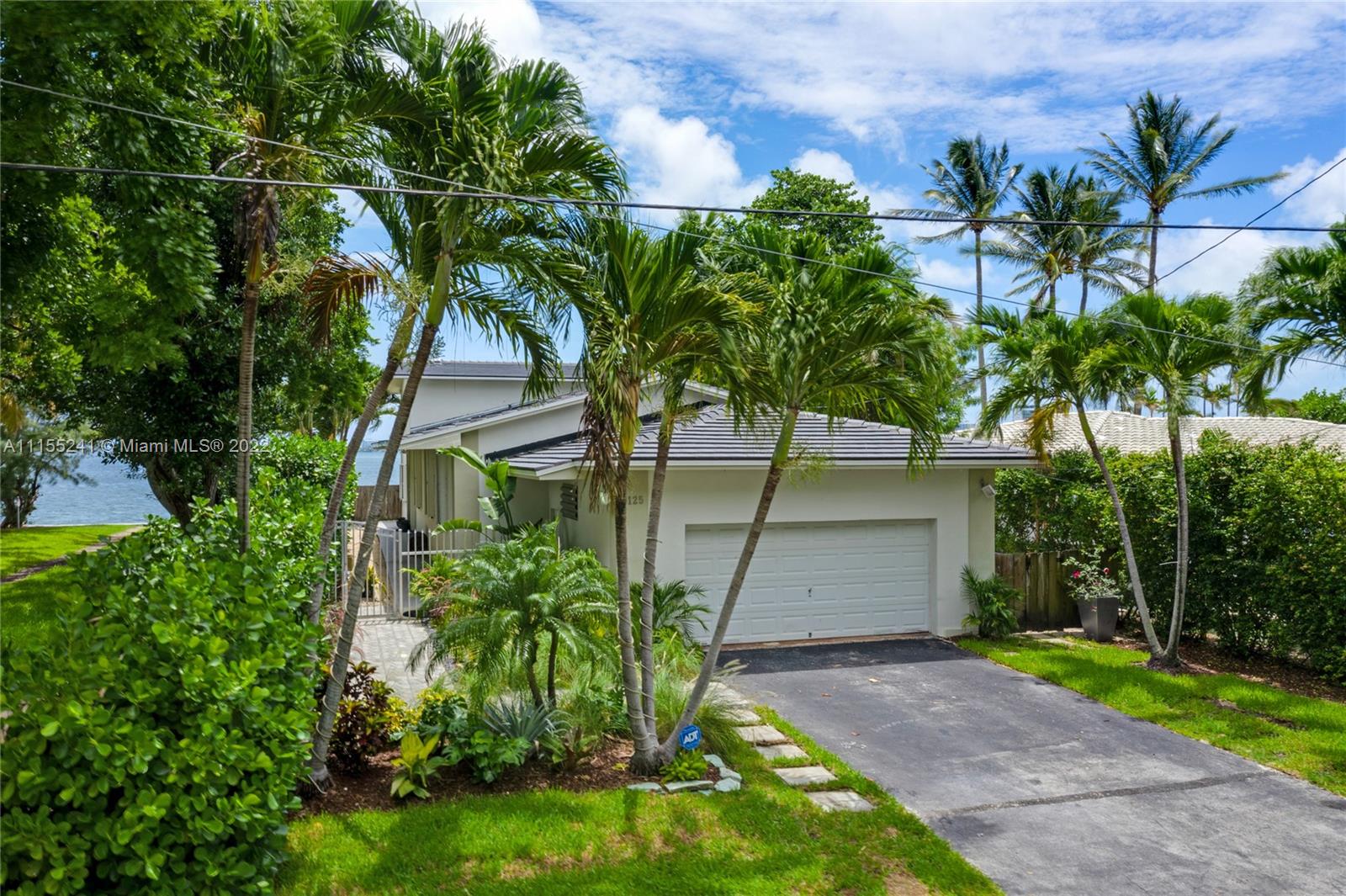 MIAMI SHORES - Residential
