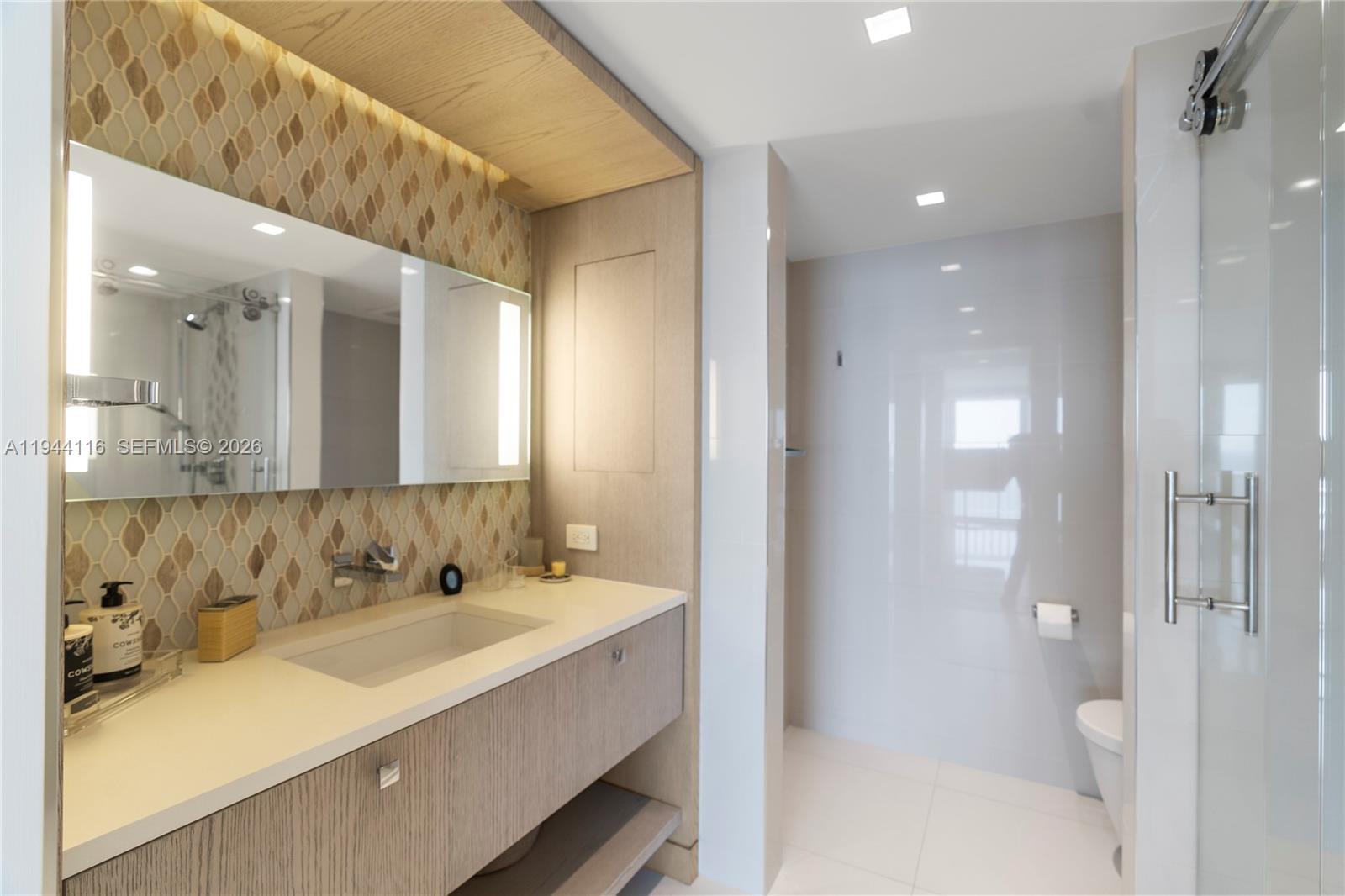 POINT OF AMERICAS PHASE II - Residential