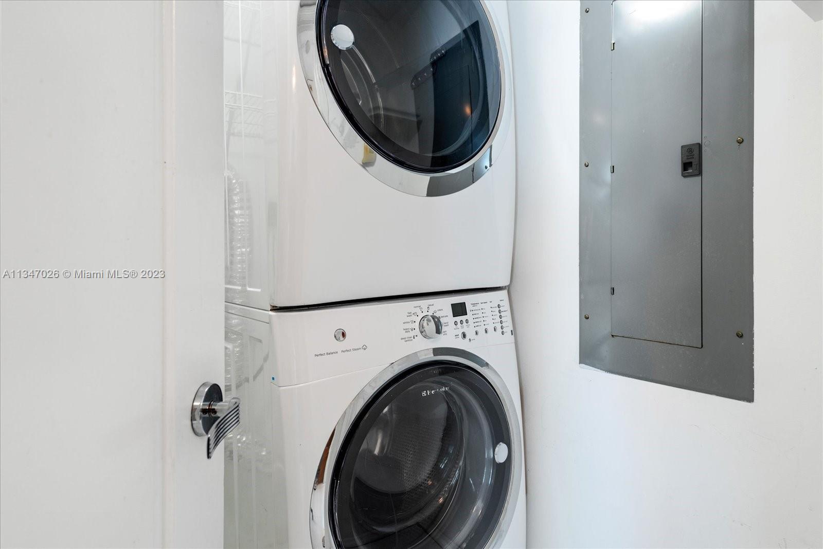 OCEANIA V CONDO - Residential Lease