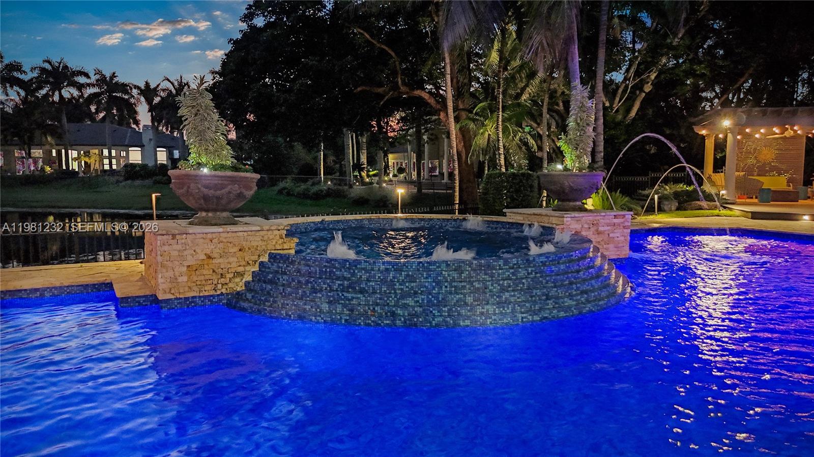 WINDMILL RANCHES ESTATES - Residential
