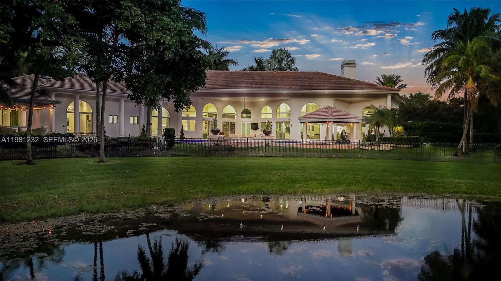 WINDMILL RANCHES ESTATES - Residential