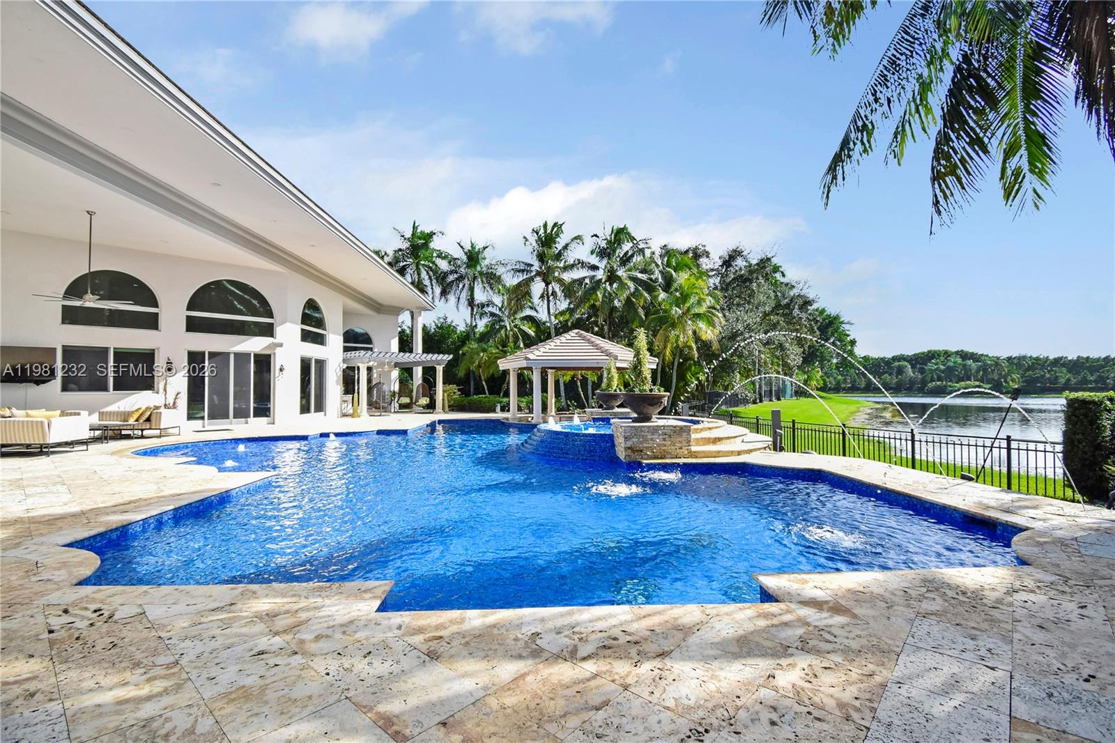 WINDMILL RANCHES ESTATES - Residential