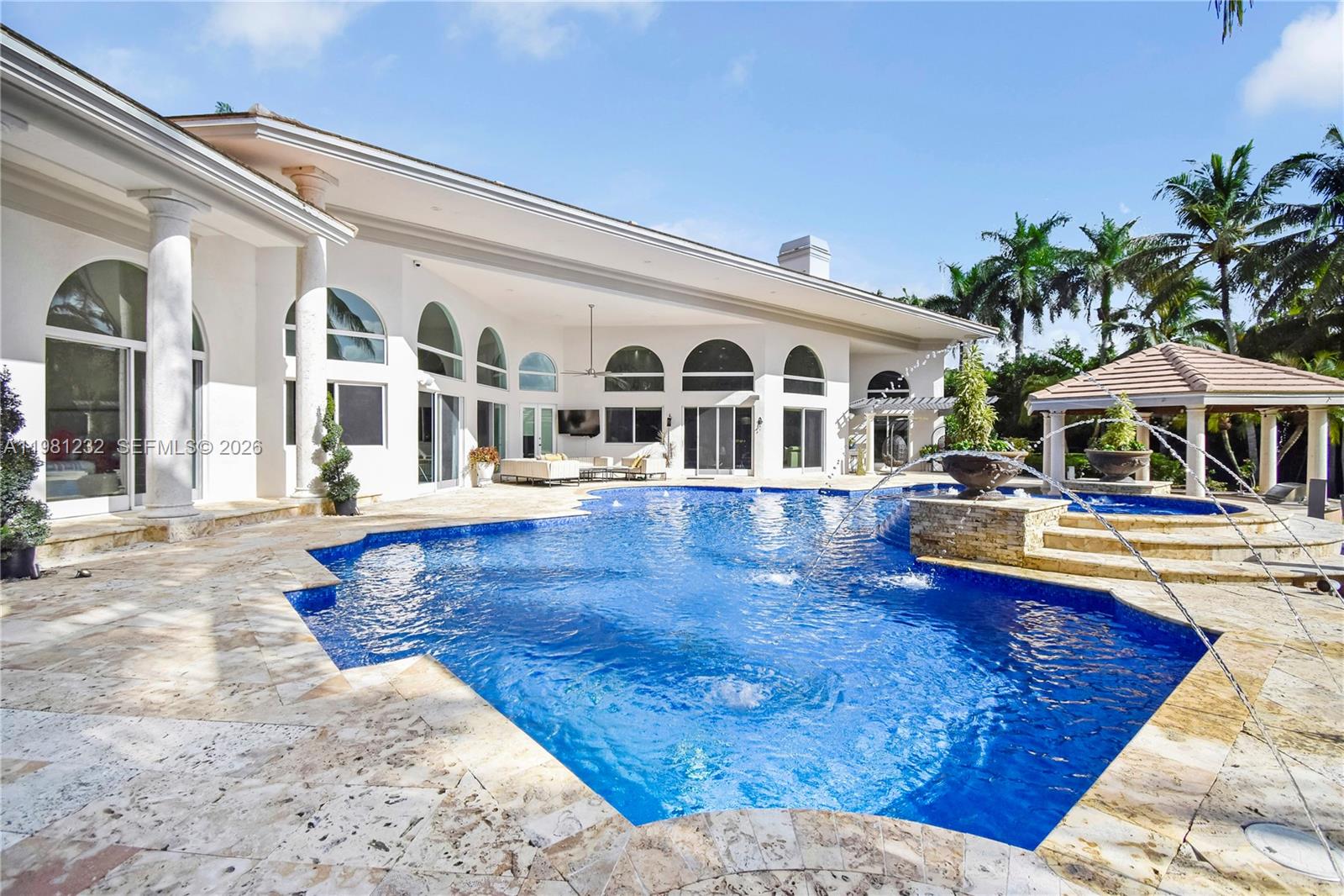 WINDMILL RANCHES ESTATES - Residential