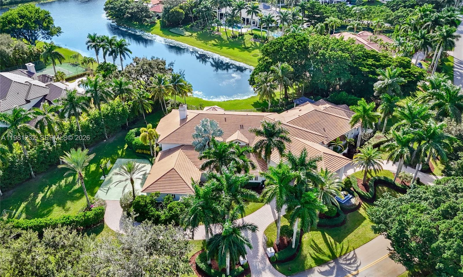 WINDMILL RANCHES ESTATES - Residential