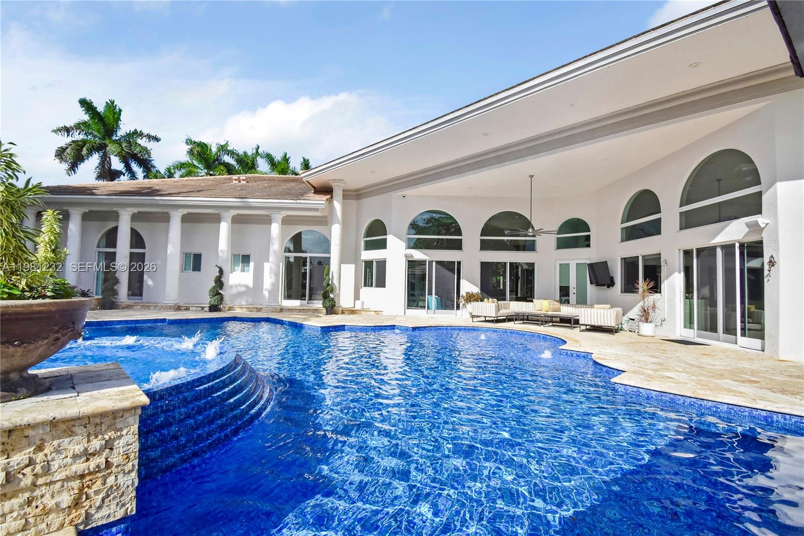 WINDMILL RANCHES ESTATES - Residential