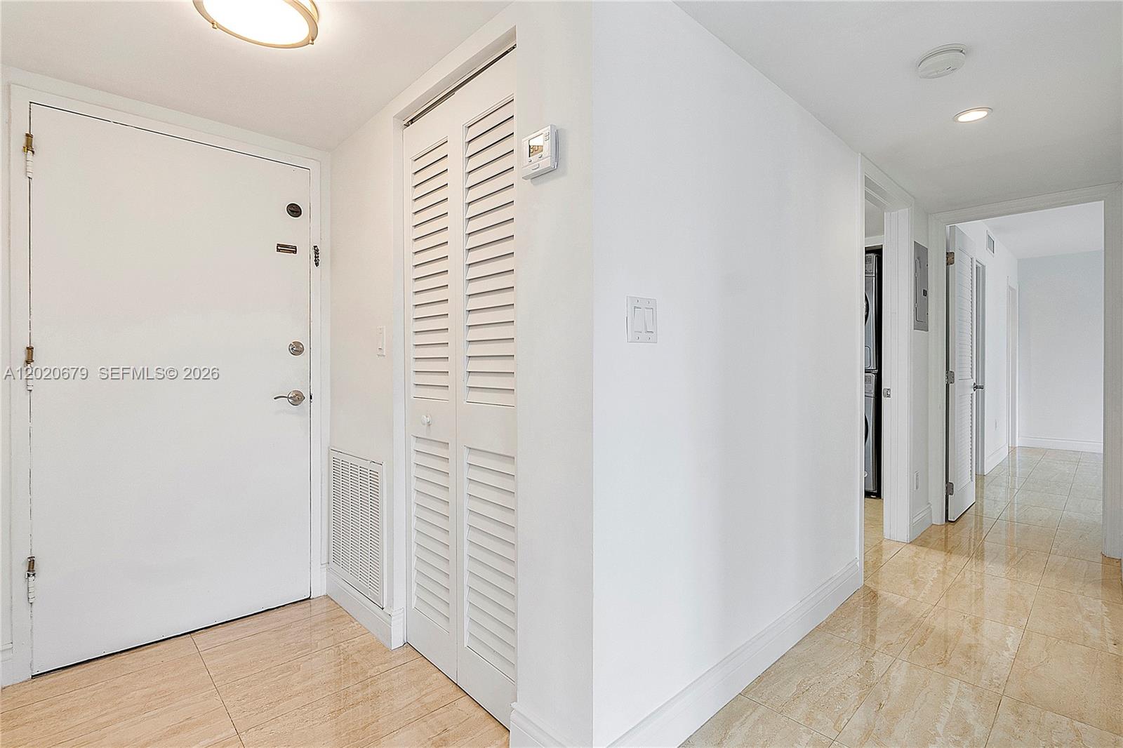 1600 SOUTH BAYSHORE LANE - Residential Lease