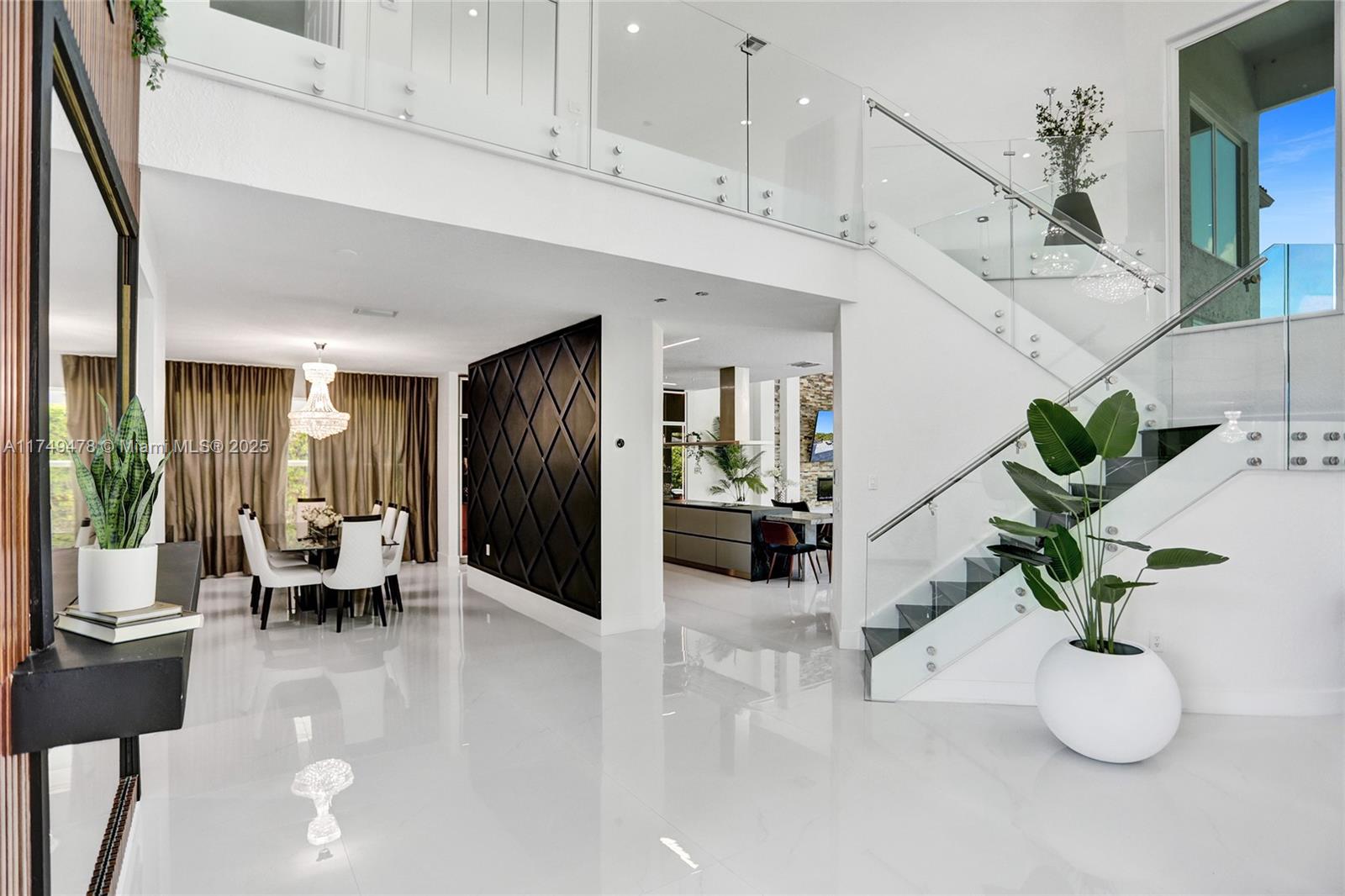 SUNSET LAKES PLAT THREE - Residential
