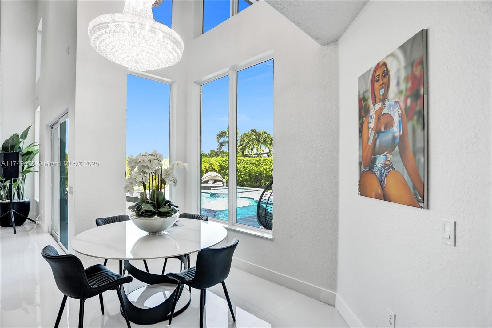SUNSET LAKES PLAT THREE - Residential