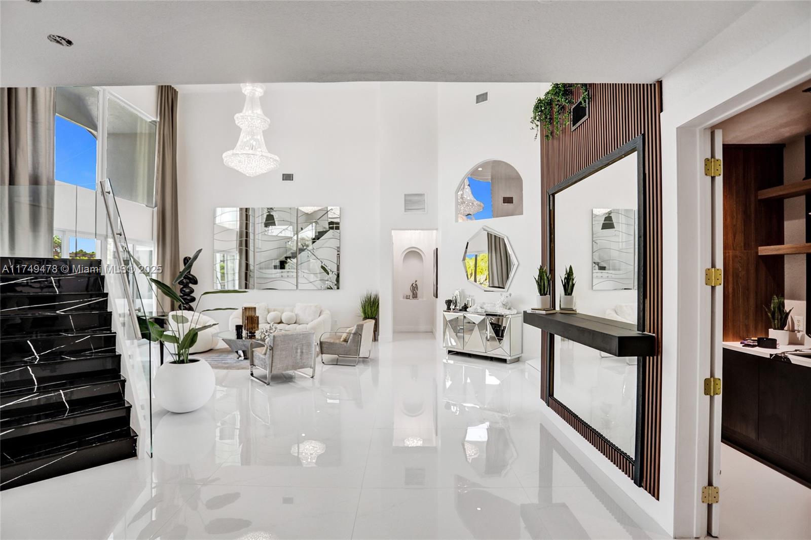 SUNSET LAKES PLAT THREE - Residential