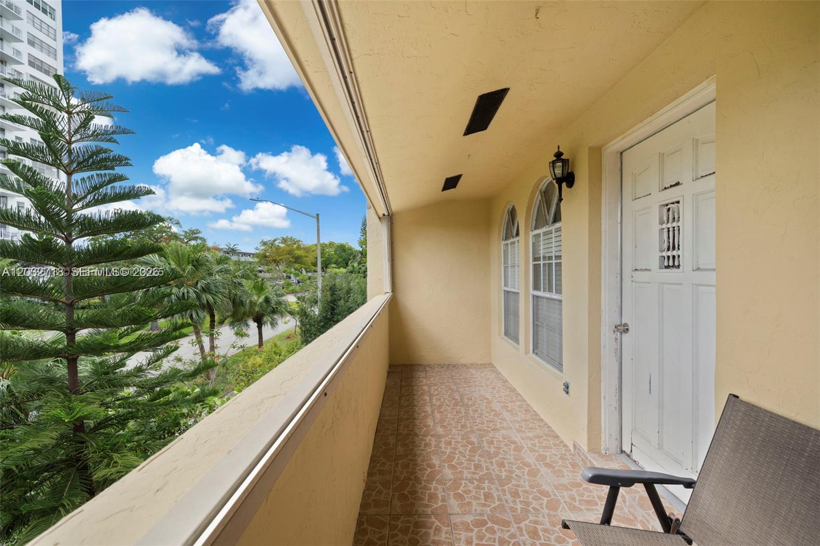 TOWNHOUSES BY AL BESADE J - Residential Lease