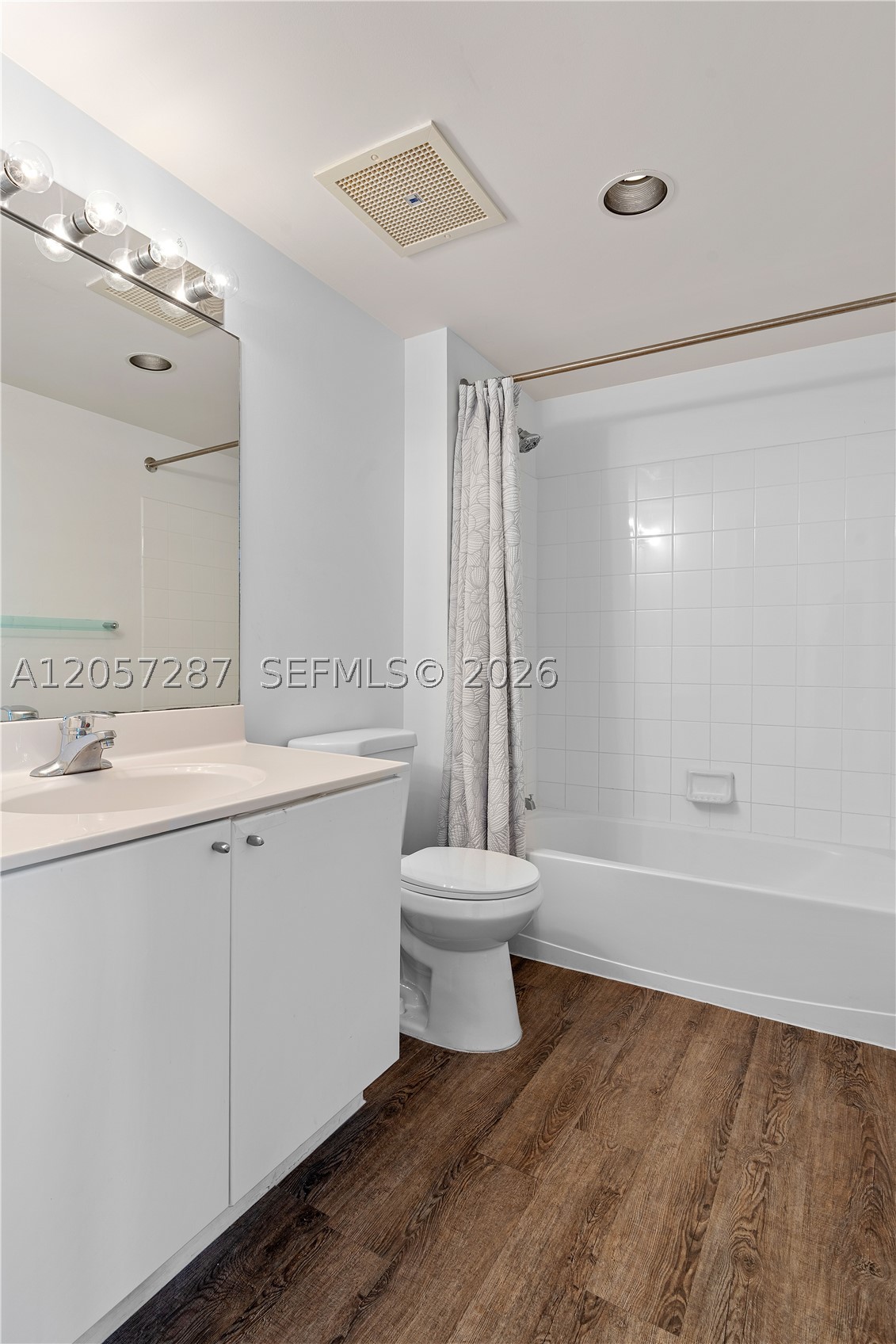 OCEAN POINT BEACH CLUB CO - Residential