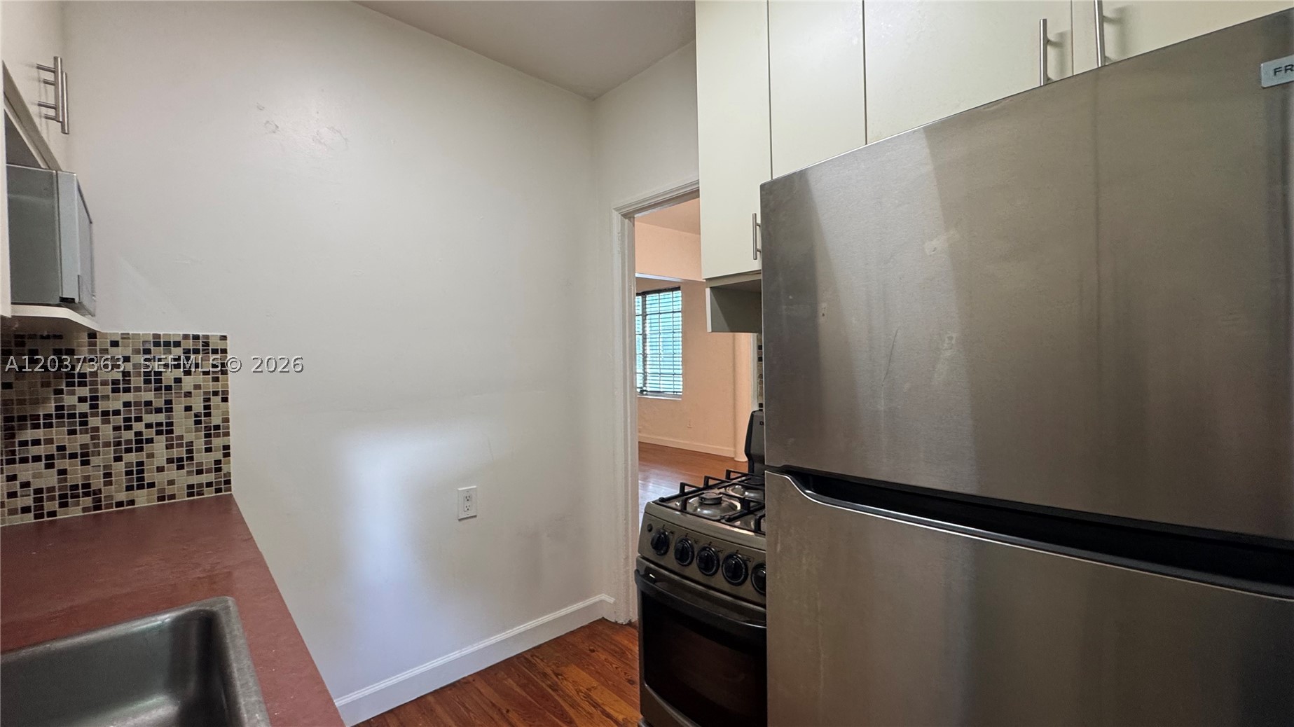 OCEAN BEACH ADDN NO 3 - Residential Lease