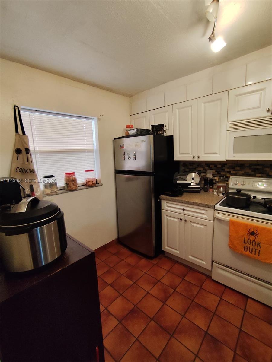 POINT SOUTH CONDO - Residential
